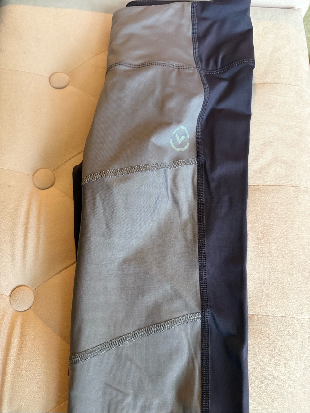 Virus Purple Onyx Leggings